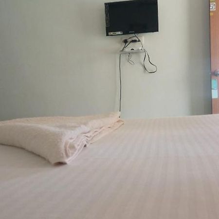 Rock Bite Hotel Morjim Exterior photo